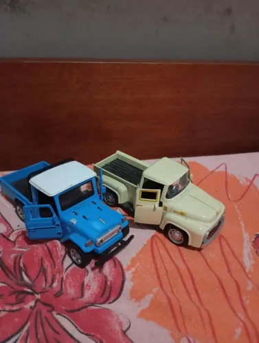 Miniatura de carrinho 