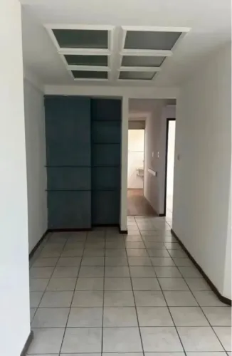 Locação apartamento de 70m² no Ed. Guilherme Coutinho - Bairro Pedreira