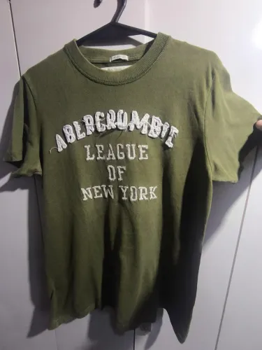 Camiseta Abercrombie & Fitch