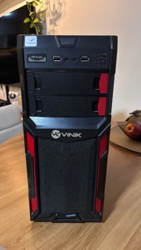 Gabinete Vinik preto lateral acrílico