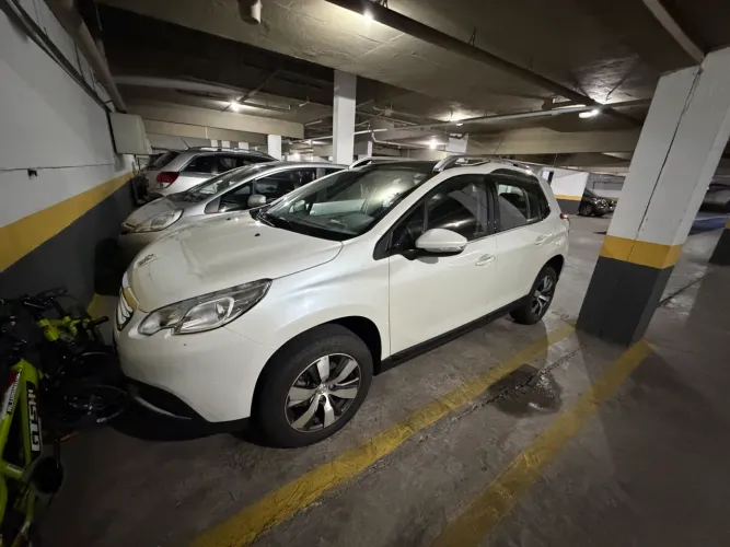 Peugeot 2008 Griffe 1.6 Flex 16V 5P Mec. 2017