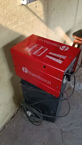 Máquina de solda