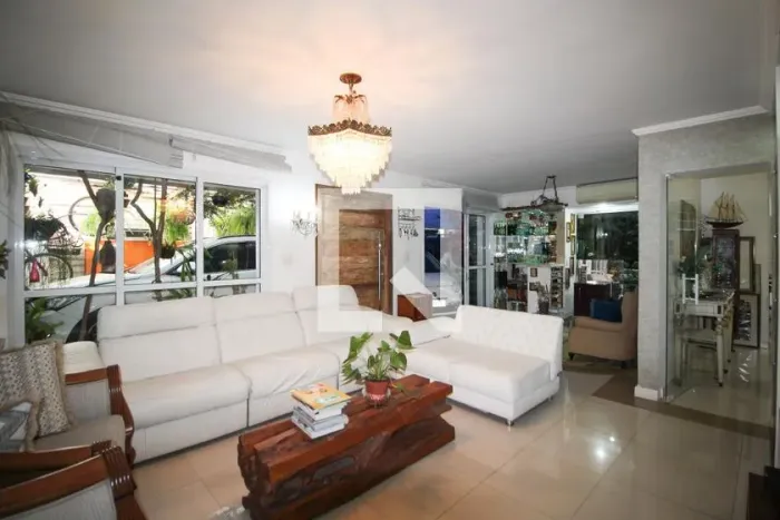 Casa à Venda - Vila Olímpia, 3 Quartos, 190 m2