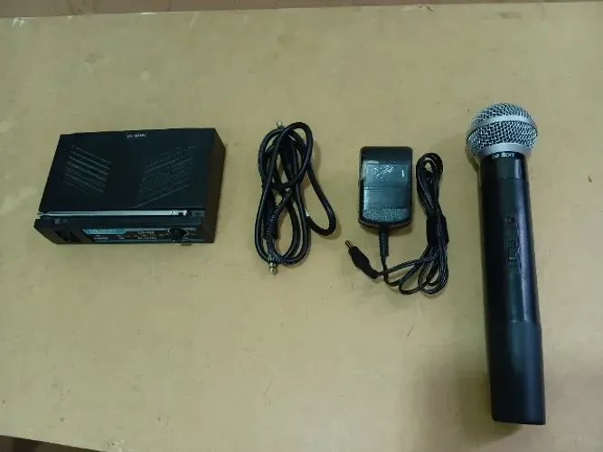 Sistema de microfone Sem Fio Leson LS 102-HT