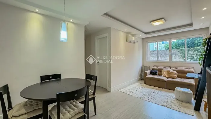Apartamento 2 Dirmitórios 1 suíte no Passo da Areia