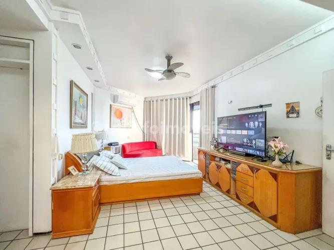 Apartamento a venda no Ilhotas com 4 Suítes