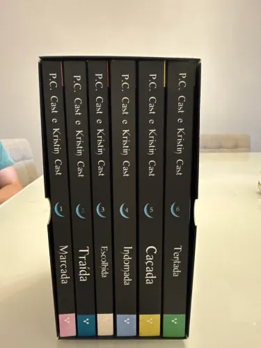 Box -6 livros