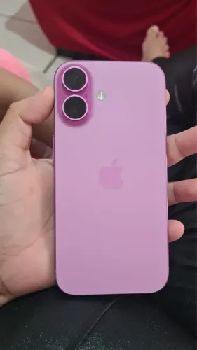 iPhone 16