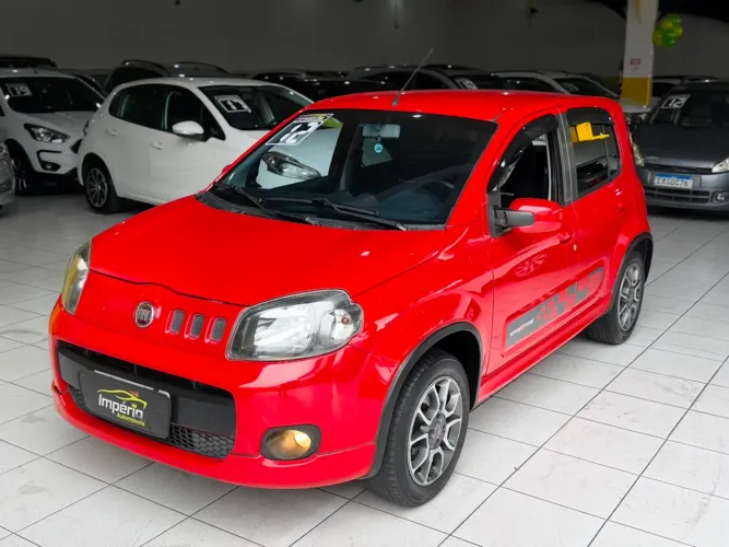 Fiat Uno Sporting 1.4 EVO Fire Flex 8V 4P 2012