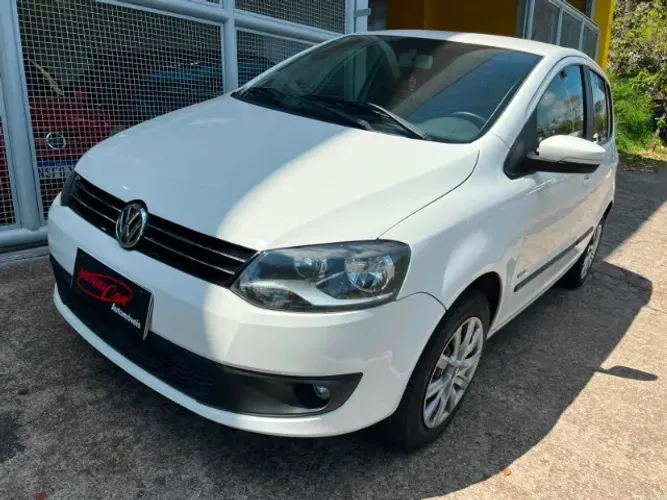 Volkswagen Fox 1.0 MI Total Flex 8V 5P 2011