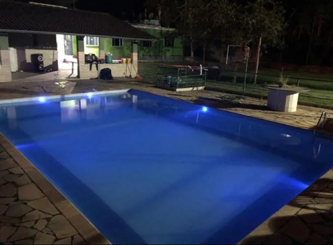 Sítio com duas casas