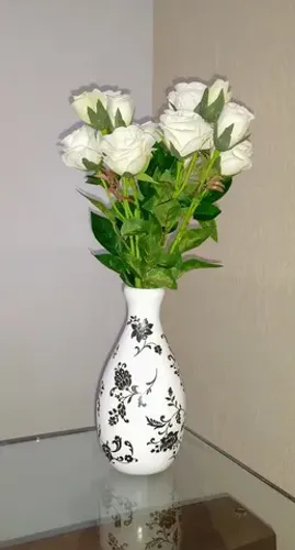 Vaso decorativo com detalhes floridos cerâmica 
