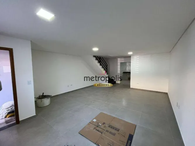Sobrado à venda, 138 m² por R$ 740.001,00 - Vila Eldízia - Santo André/SP
