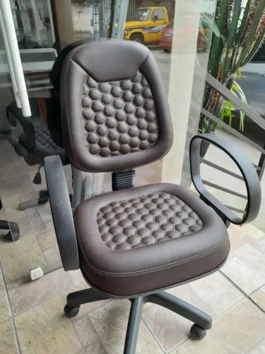 Cadeira gerencial - Nova 