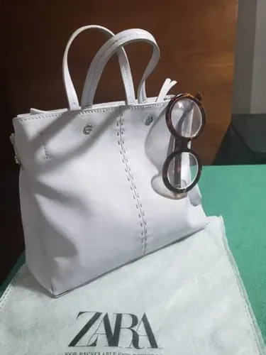Bolsa de mão Zara de couro natural azul-bebê