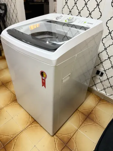 Máquina de lavar roupas