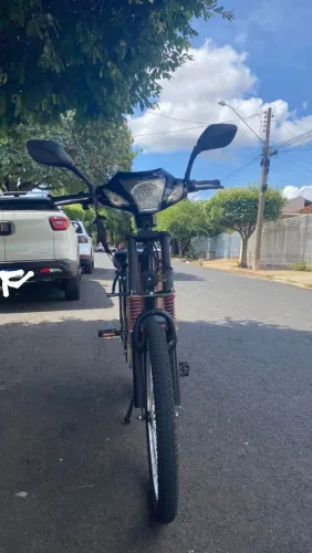 Bicicleta eletrica souza preto e Rose 