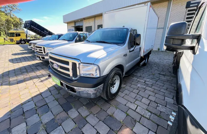 Ford F-350 3.9 Cummins Turbo Diesel Mec. 2011