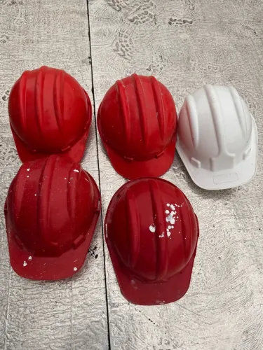 Capacetes de proteção para construção