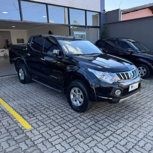 Mitsubishi L200 Triton S. HPE FTP 2.4 CD Dies. Aut. 2017