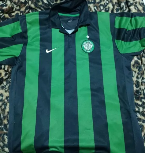 Camisa do Celtic FC - Nike - modelo retro Verde e Preto( não entrego e só aceito vender) 