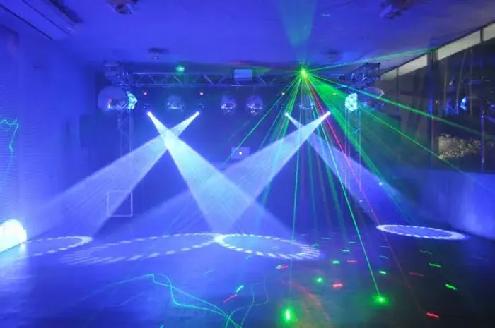 Aluguel de iluminação Profissional para Festas e Eventos 