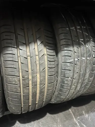 Pneu 205/55/16 Dunlop 90 % Vida Util
