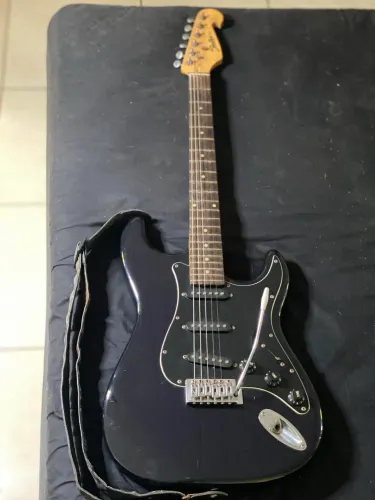 Guitarra Stratocaster Rara