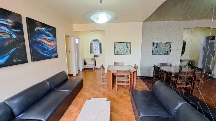 Apartamento 2 dormitórios à venda Gonzaga 1 quadra da praia