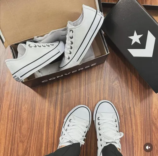 Tênis All star de couro branco 