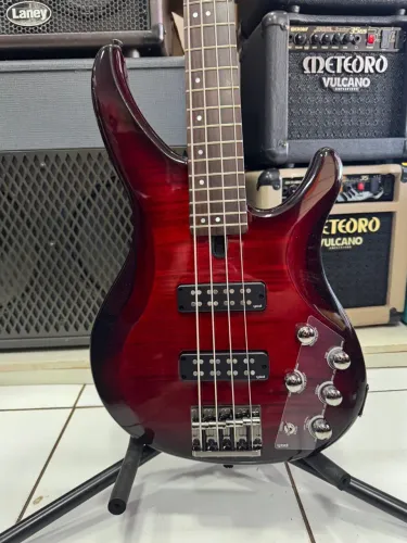 Baixo Elétrico Yamaha TRBX604 4 cordas 
