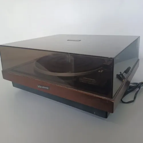 Gradiente toca-discos Garrard S-125
