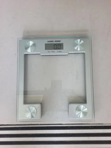 Balança black decker 150 kg digital