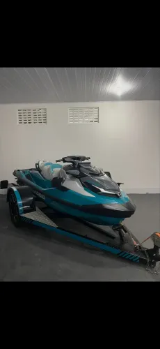 Jet ski GTX 325 Limited 2025 3 horas de uso 
