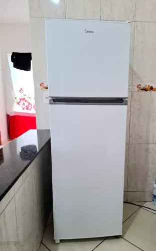 Geladeira Midea Cycle Defrost 2025