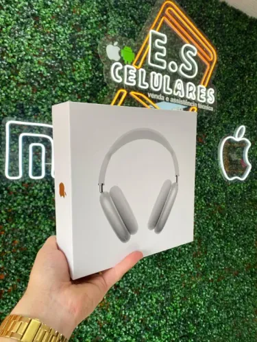 AIRPODS MAX