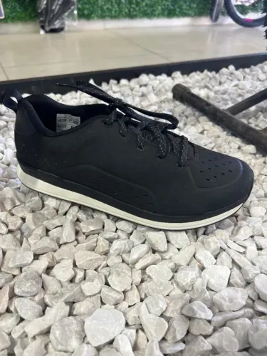 Sapatilha Shimano Casual SH-CT500 Preto (BR 37)