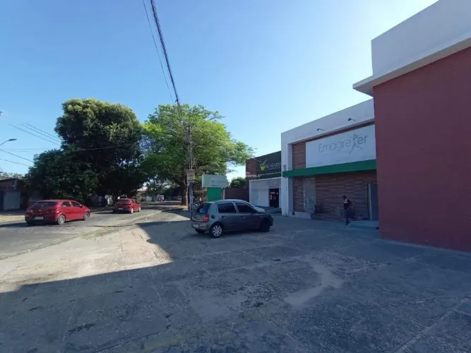 AV.SANTOS DUMONT - BAIRRO: VILA OPERARIA