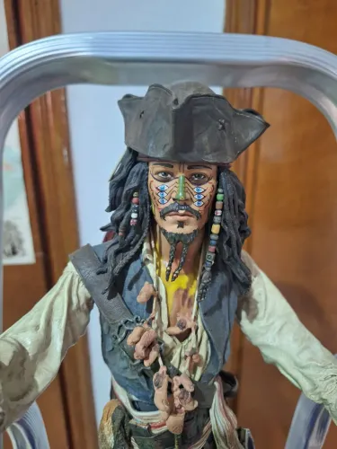 Jack Sparrow NECA 1/4 - Versão Canibal 45cm