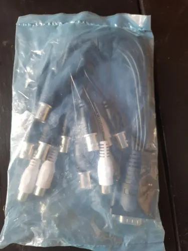 Oferta. Cabo VGA 15 Pinos P/ Placa Cftv 8 Conectores Bnc (video) + 4 Rca (audio).