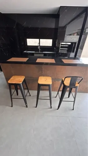 Banqueta De Aço Tolix Iron Assento Madeira