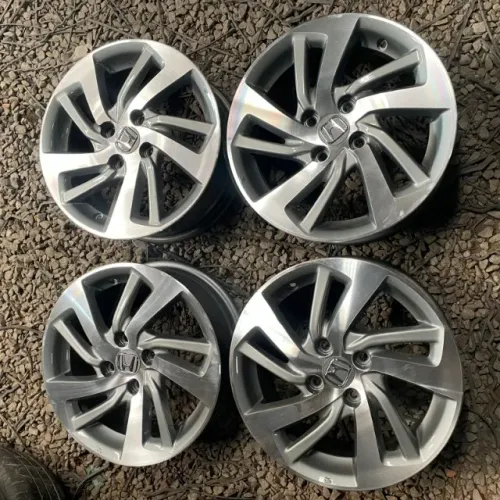 Roda aro 15 original Honda Fit