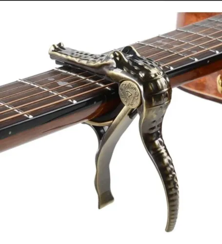 Capotraste Violão/guitarra/country/crocodilo vintage