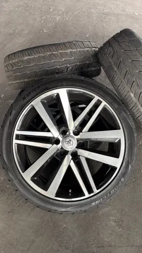 Roda 22 Hilux Sw4