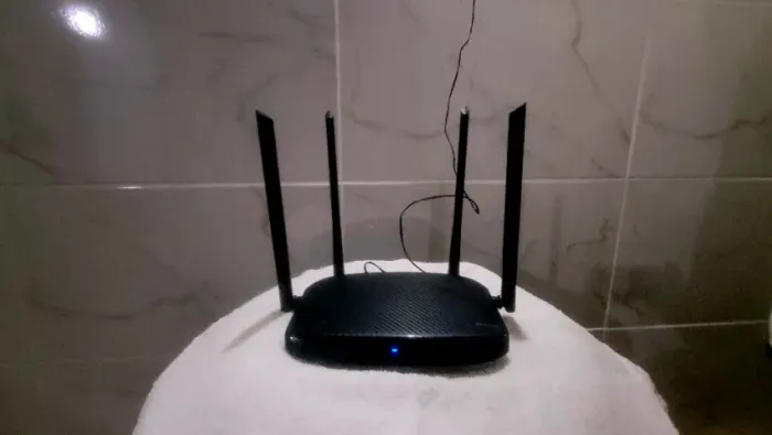 Roteador Multilaser RE015 AC 1200 Mbps Gigabit - Dual Band (2.4GHz e 5GHz)