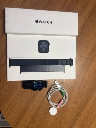 Apple Watch SE 2 40mm