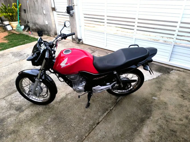 Cg Start com apenas 28.500 km rodados