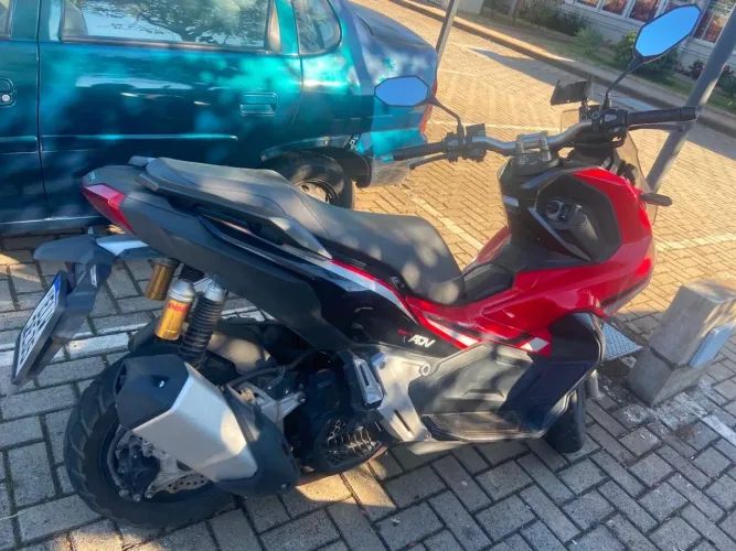 Honda ADV
