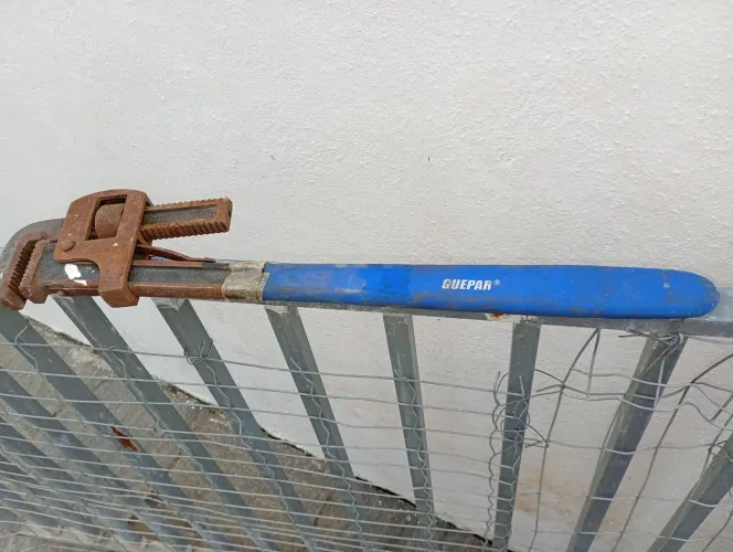 Vendo chave grifo 24" Guepar