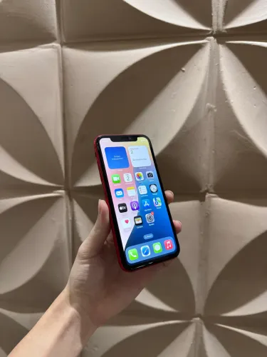 Celular iPhone XR  64gb